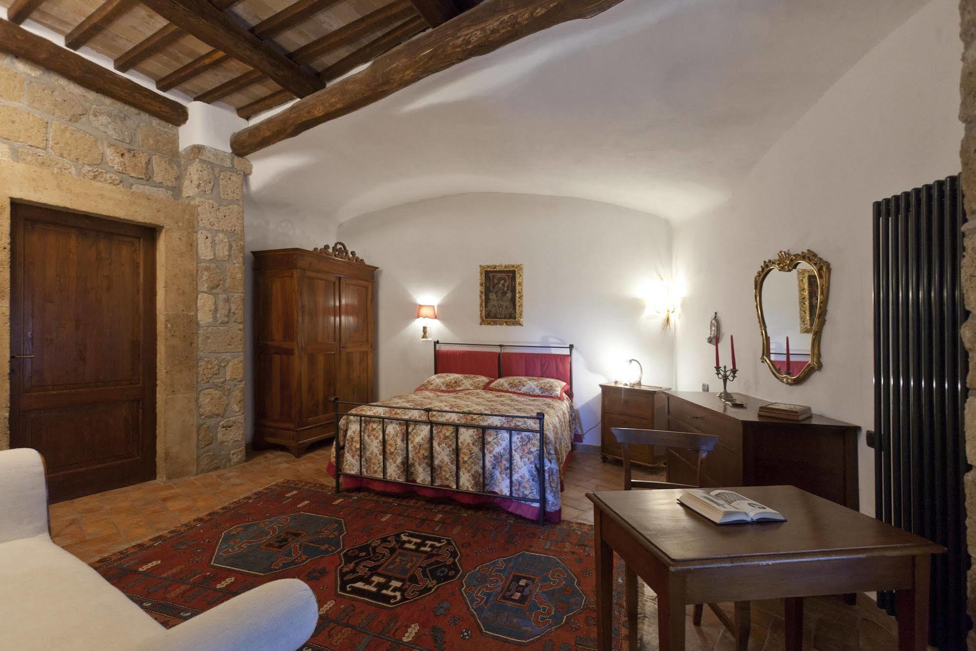 La Casa Degli Archi Hotel Pitigliano Luaran gambar